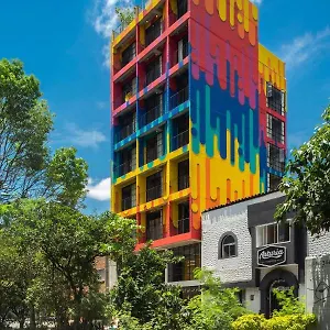 indie-studio.colombiamedellinhotels.com/